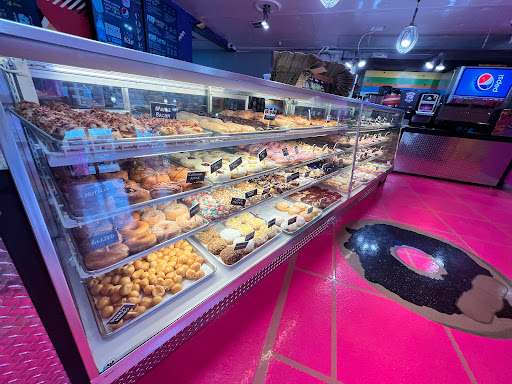 Donut Shop «Hurts Donut Company», reviews and photos, 746 Asp Ave, Norman, OK 73069, USA