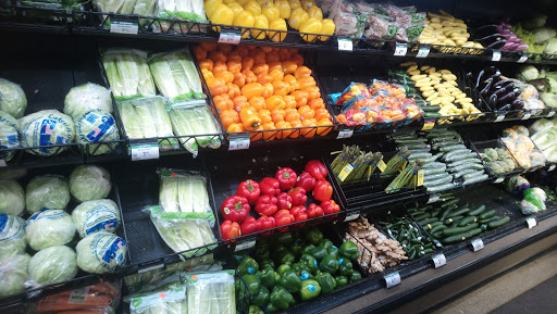 Grocery Store «Fred Meyer», reviews and photos, 19200 SW Martinazzi Ave, Tualatin, OR 97062, USA