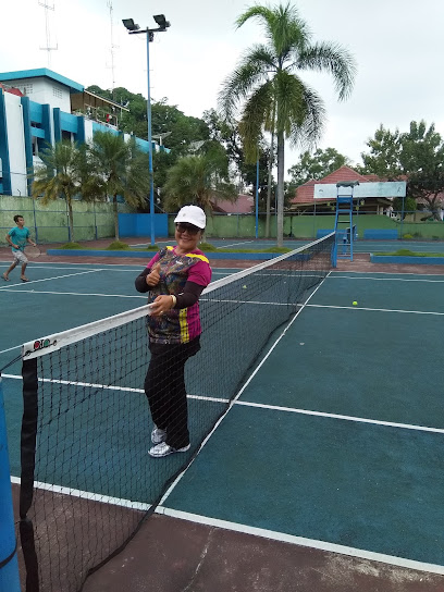 Lapangan Tenis Pantai Timur