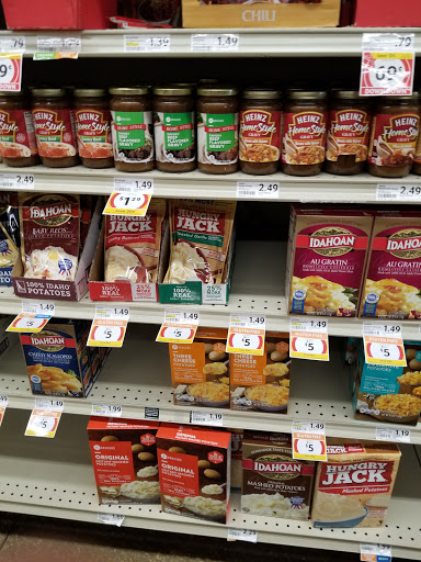 Dollar Store «FAMILY DOLLAR», reviews and photos, 1319 Rock Springs Rd, Apopka, FL 32712, USA