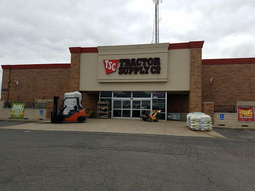 Home Improvement Store «Tractor Supply Co.», reviews and photos, 4601 E Grand River Ave, Howell, MI 48843, USA