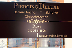 Piercing Deluxe by Roxy image