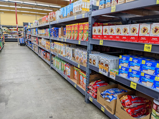 Grocery Store «Grocery Outlet Bargain Market», reviews and photos, 15625 NE 8th St, Bellevue, WA 98008, USA