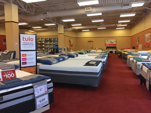 Mattress Store «Mattress Firm Elizabeth City», reviews and photos, 1402 W Ehringhaus St, Elizabeth City, NC 27909, USA