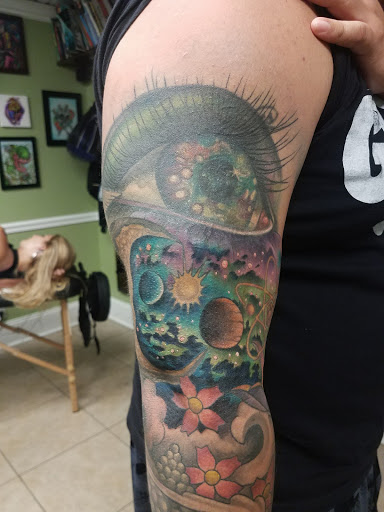 Tattoo Shop «Aces High Tattoo Lake Worth», reviews and photos, 407 S Dixie Hwy, Lake Worth, FL 33460, USA