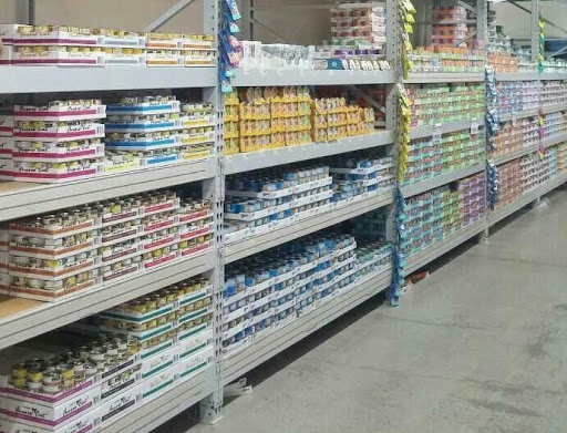 Pet Supply Store «Pet Club Santa Rosa», reviews and photos, 1935 Santa Rosa Ave, Santa Rosa, CA 95407, USA