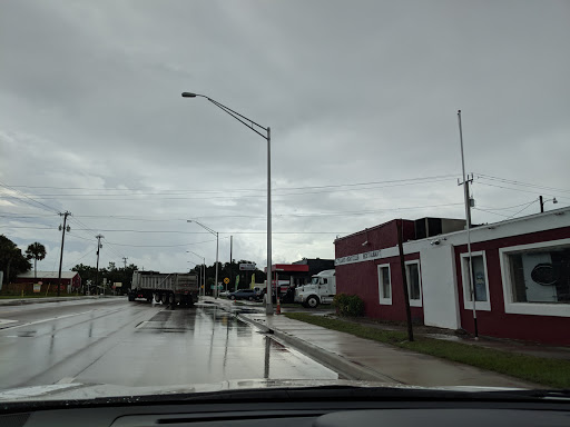 Convenience Store «La Placita Mexicana», reviews and photos, 12341 US-301, Parrish, FL 34219, USA