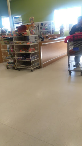 Thrift Store «Goodwill - Maplewood», reviews and photos, 2580 White Bear Ave, Maplewood, MN 55109, USA