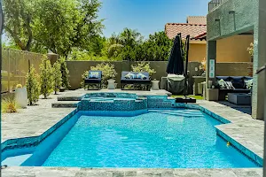 Chandler Fun Float - Rent Private Swimply Pool - Tranquil Escape with Luxury Pool/Hot Tub image