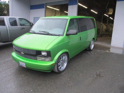 Auto Body Shop «Maaco Collision Repair & Auto Painting», reviews and photos, 19217 Aurora Ave N, Shoreline, WA 98133, USA