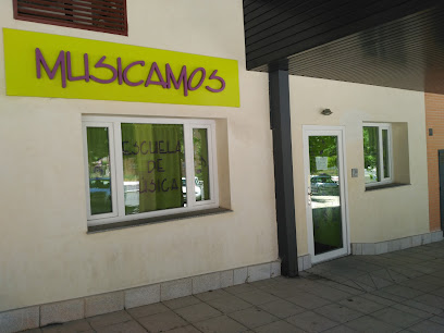 Escuela de Música Musicamos - 82 Avenida de los Derechos Humanos, Local 3, 05003 Ávila, Spain