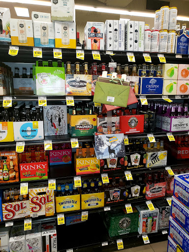 Grocery Store «Schnucks», reviews and photos, 6083 Mid Rivers Mall Dr, St Charles, MO 63304, USA