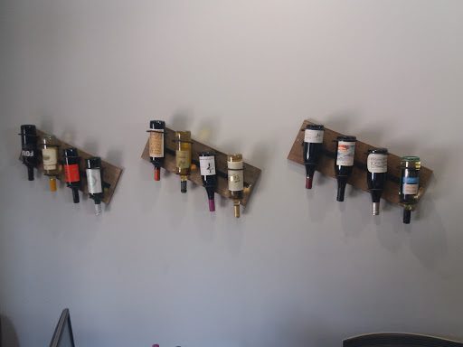Wine Store «Wine of the Month Club», reviews and photos, 123 W Pomona Ave, Monrovia, CA 91016, USA