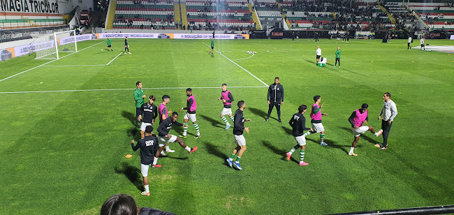 CF Estrela da Amadora, SAD - Campo de futebol