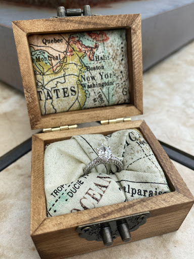 Jewelry Repair Service «Jewelry By The Sea», reviews and photos, 302 Main St, Avon-By-The-Sea, NJ 07717, USA