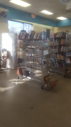 Thrift Store «Triad Goodwill Store & Donation Center», reviews and photos, 106 Muirs Chapel Rd, Greensboro, NC 27407, USA