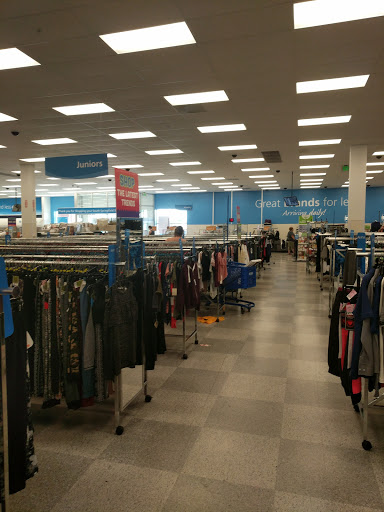 Clothing Store «Ross Dress for Less», reviews and photos, 3300 S Glenstone Ave, Springfield, MO 65804, USA