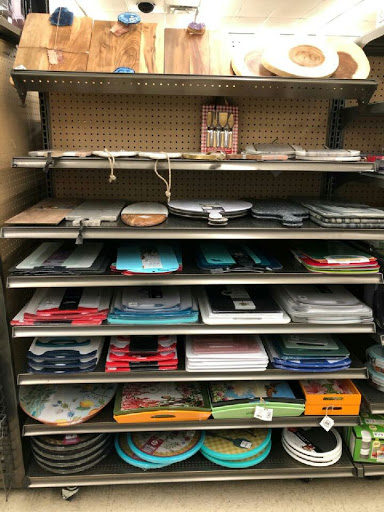 Home Goods Store «Tuesday Morning», reviews and photos, 454 Ohio Pike, Cincinnati, OH 45255, USA