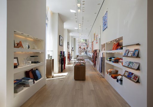 Leather Goods Store «Hermès», reviews and photos, 289 Greenwich Ave, Greenwich, CT 06830, USA