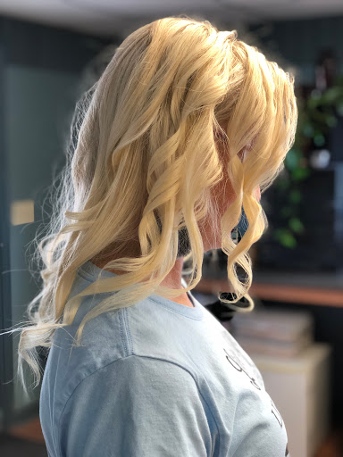 Beauty Salon «Fashion N Flair», reviews and photos, 1948 Lanier Dr, Madison, IN 47250, USA