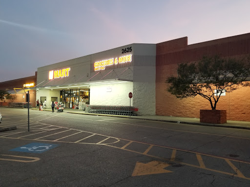 Korean Grocery Store «H Mart», reviews and photos, 2625 Old Denton Rd #200, Carrollton, TX 75007, USA