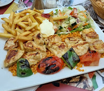 Plats et boissons du Restaurant turc La Voie Lactée Resto Rapide à Paris - n°5