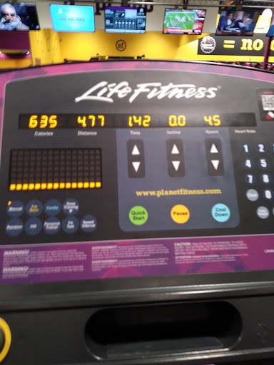 Gym «Planet Fitness», reviews and photos, 3382 W Shaw Ave, Fresno, CA 93711, USA