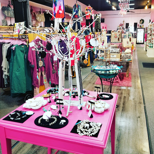 Boutique «Pink Poppy Artisans Boutique», reviews and photos, 114 W 8th St, Georgetown, TX 78626, USA