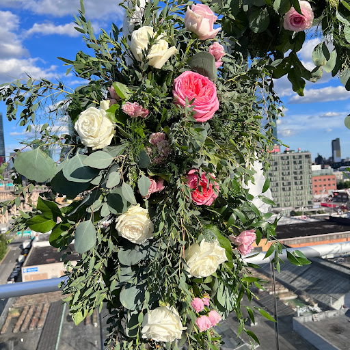 Florist «Studio Arts Florist», reviews and photos, 106-14 71st Ave, Forest Hills, NY 11375, USA