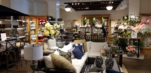 Furniture Store «Pottery Barn», reviews and photos, 125 Westchester Ave #2490a, White Plains, NY 10601, USA