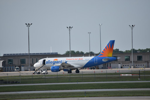 Tourist Attraction «Gerald R. Ford International Airport Viewing Area», reviews and photos, 4910 Kraft Ave SE, Grand Rapids, MI 49512, USA