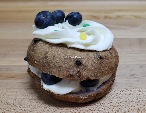 Donut Shop «Watters Donuts», reviews and photos, 913 W Stacy Rd, Allen, TX 75013, USA