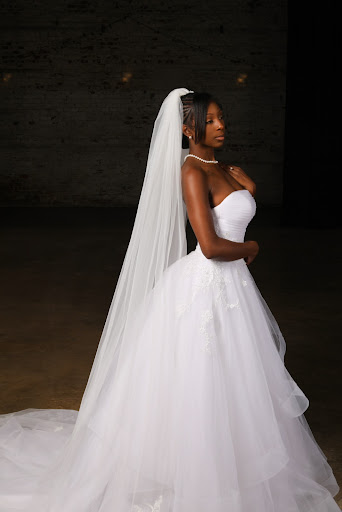 Bridal Shop «The Cinderella Shoppe Bridal and Prom», reviews and photos, 768 W Lumsden Rd, Brandon, FL 33511, USA