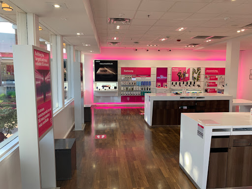 Cell Phone Store «T-Mobile», reviews and photos, 3600 Bel Aire Plaza, Napa, CA 94558, USA