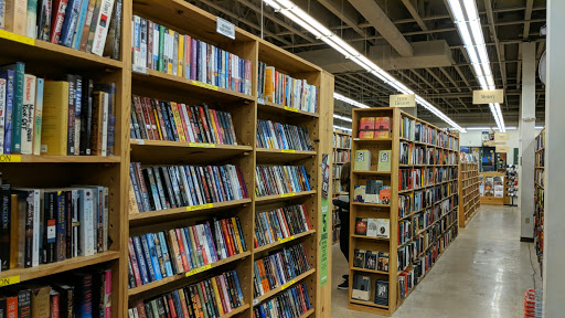 Book Store «Half Price Books», reviews and photos, 17145 W Bluemound Rd, Brookfield, WI 53005, USA