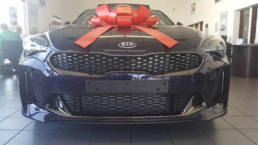 Kia Dealer «Car Pros Kia Glendale», reviews and photos, 400 S Brand Blvd, Glendale, CA 91204, USA