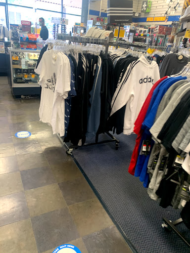 Sporting Goods Store «Big 5 Sporting Goods», reviews and photos, 2689 Clayton Rd, Concord, CA 94519, USA