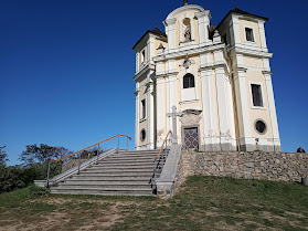 Kostel sv. Jana Křtitele a Panny Marie Karmelské
