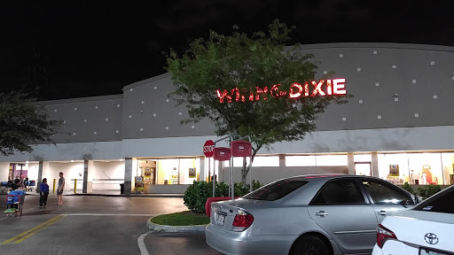 Grocery Store «Winn-Dixie», reviews and photos, 701 NW 99th Ave, Pembroke Pines, FL 33024, USA