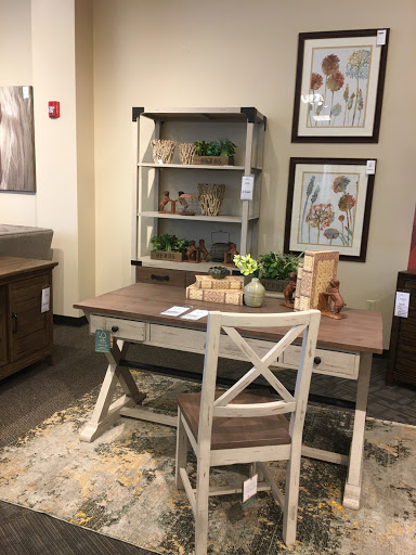 Furniture Store «La-Z-Boy Furniture Galleries», reviews and photos, 8600 NE Flintlock Rd, Kansas City, MO 64157, USA