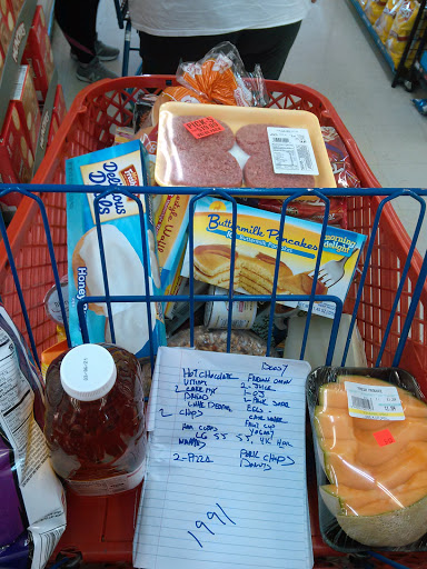 Grocery Store «Save-A-Lot», reviews and photos, 1017 E 10th St, Jeffersonville, IN 47130, USA