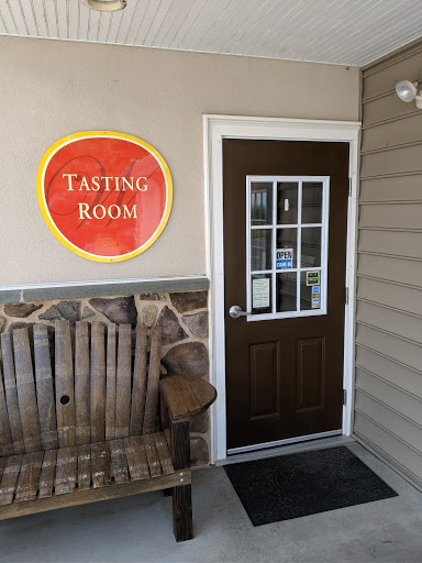 Winery «WALTZ VINEYARDS ESTATE WINERY», reviews and photos, 1599 Old Line Rd, Manheim, PA 17545, USA