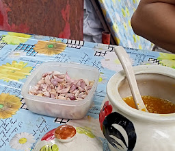 ร้านข้าวขาหมูไม่มีชื่อ photo