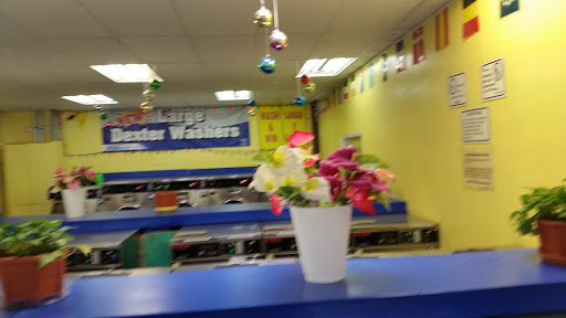 Laundromat «Mission Fiesta Laundry», reviews and photos, 5756 Mission St, San Francisco, CA 94112, USA