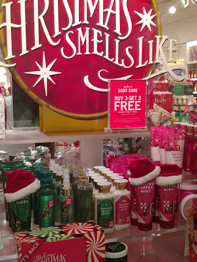 Department Store «JCPenney», reviews and photos, 303 301 Blvd W #701, Bradenton, FL 34205, USA