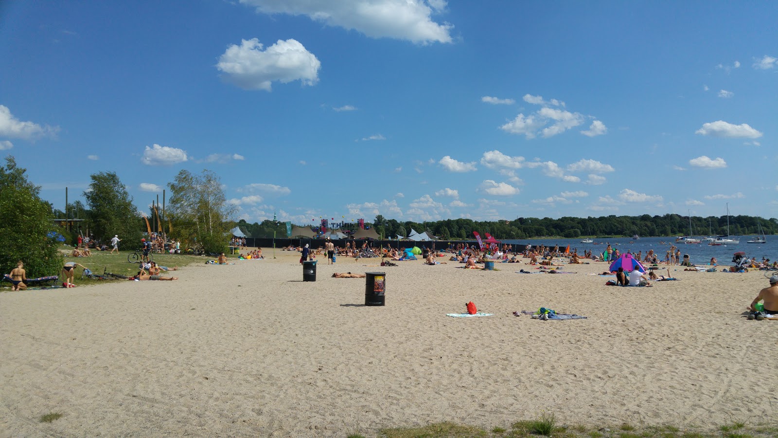 Foto van Leipzig Beach met turquoise puur water oppervlakte