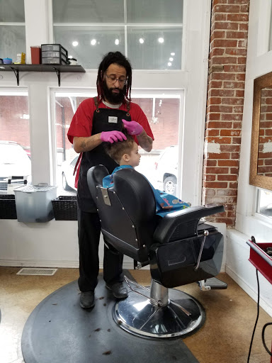 Beauty Salon «Fade Salon», reviews and photos, 507 N Buckeye St, Kokomo, IN 46901, USA