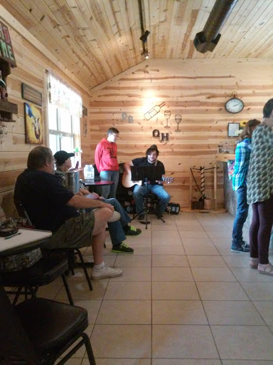 Winery «Quibble Hill Winery», reviews and photos, 338 Gowers Ln NW, Depauw, IN 47115, USA