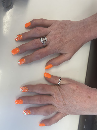 Nail Salon «Lily Nail Salon», reviews and photos, 311 County Line Rd, Gilbertsville, PA 19525, USA