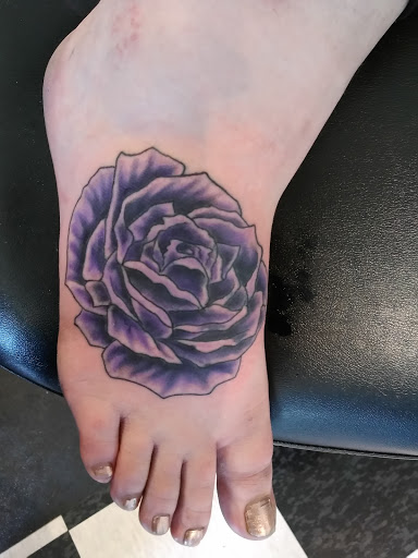 Body Piercing Shop «Multnomah Body Piercing and Tattoo», reviews and photos, 1861 NE Division St, Gresham, OR 97030, USA